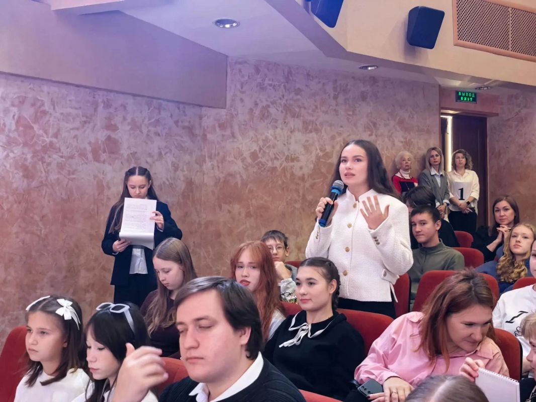 «День рубля» объединил более 400 школьников! «День рубля» объединил более 400 школьников!