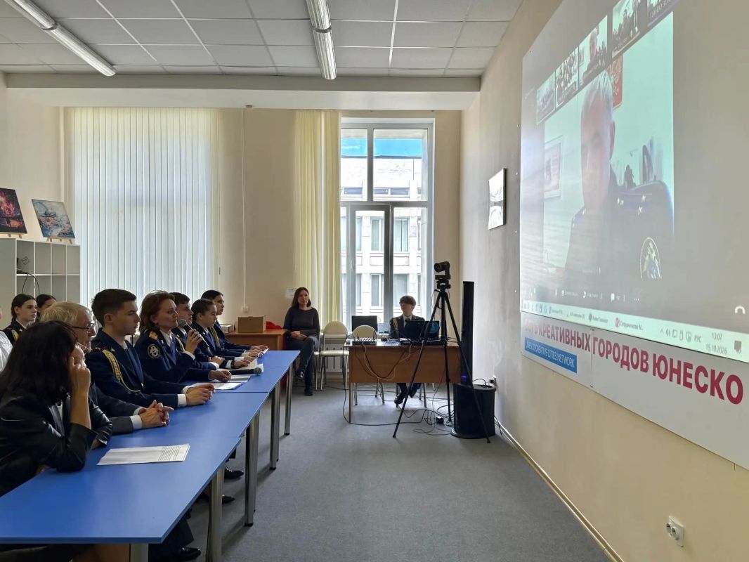 Проект СК России «Патриоты Отечества» объединяет: ульяновские кадеты пообщались со сверстниками из Перми, Рязани и Запорожья Проект СК России «Патриоты Отечества» объединяет: ульяновские кадеты пообщались со сверстниками из Перми, Рязани и Запорожья