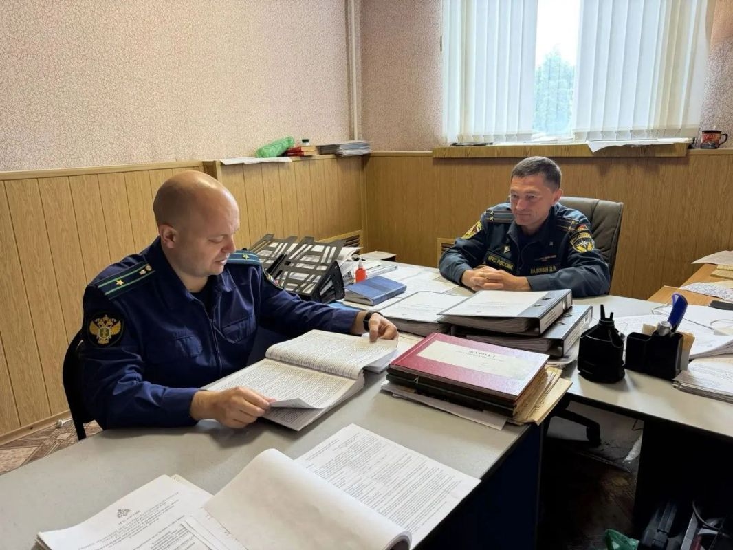 По результатам рассмотрения возбужденного прокурором Ульяновского района Ульяновской области дела об административном правонарушении по ч. 2 ст. 13.27 КоАП РФ (неразмещение в сети «Интернет» информации о деятельности органов... По результатам рассмотрения возбужденного прокурором Ульяновского района Ульяновской области дела об административном правонарушении по ч. 2 ст. 13.27 КоАП РФ (неразмещение в сети «Интернет» информации о деятельности органов...