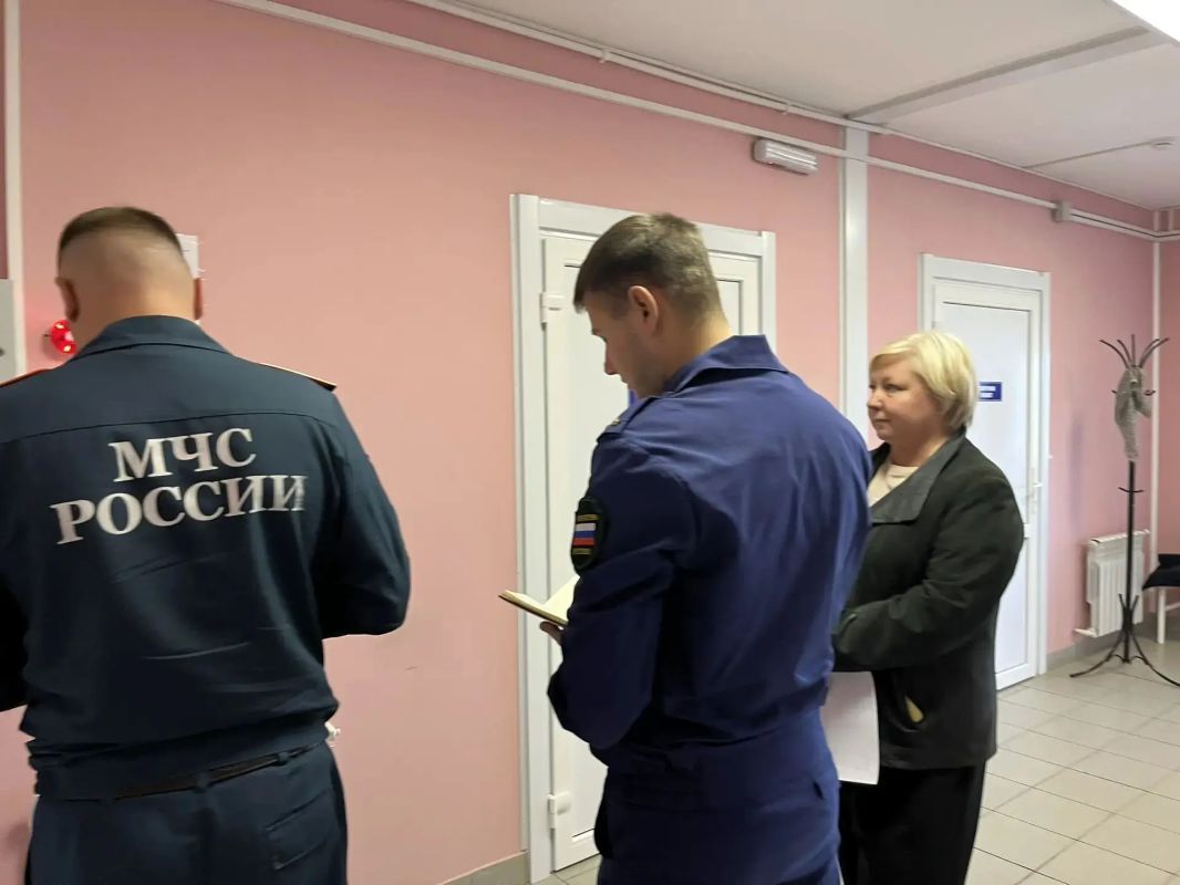 Прокуратура Новомалыклинского района проводит проверку исполнения законодательства о пожарной безопасности Прокуратура Новомалыклинского района проводит проверку исполнения законодательства о пожарной безопасности