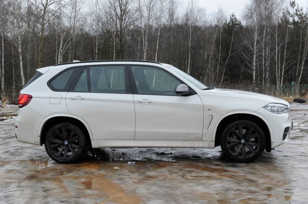 В Ульяновске суд конфисковал BMW X5 за езду в пьяном виде