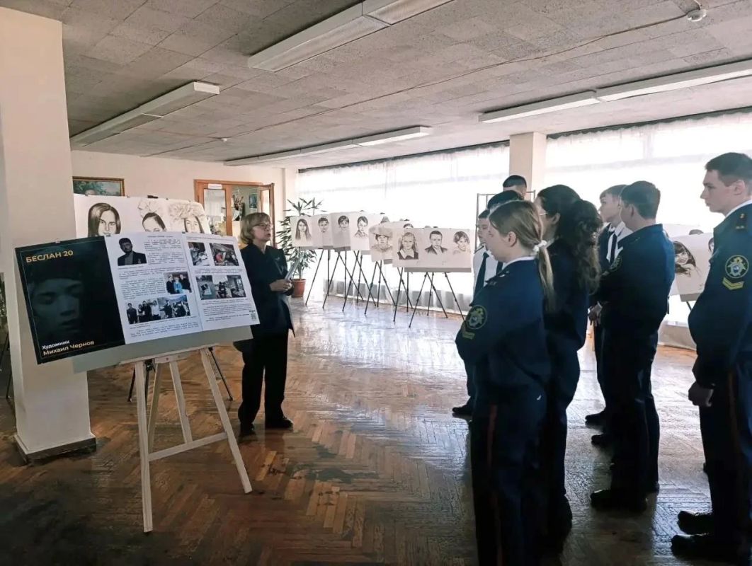 Ульяновские кадеты СК России посетили выставку «Беслан 20» Ульяновские кадеты СК России посетили выставку «Беслан 20»