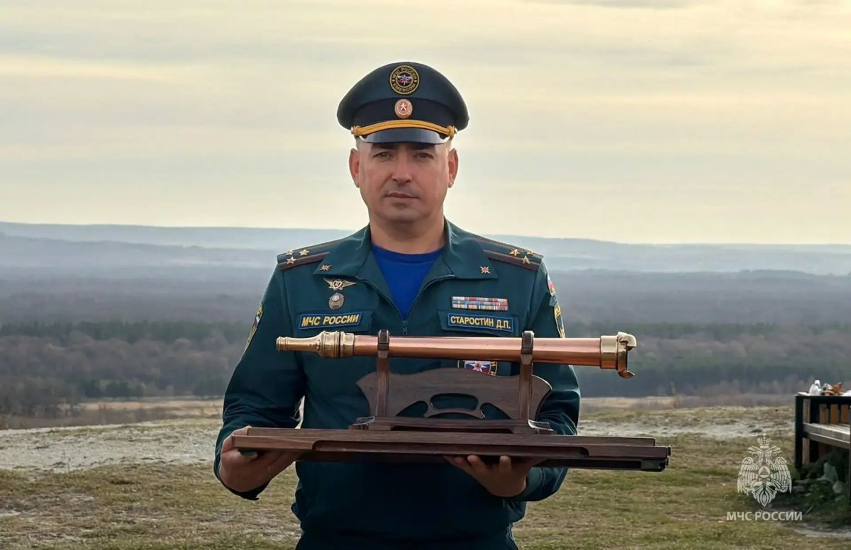 Ульяновцы встретили на границе области исторический пожарный ствол