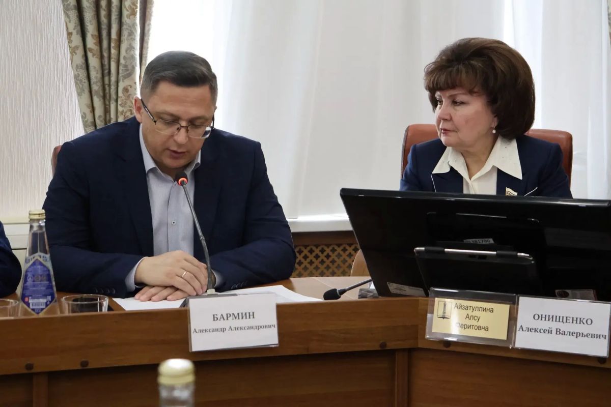 Депутаты Городской Думы начинают работу над проектом бюджета города на 2027 год и плановый период 2028-2029 годов Депутаты Городской Думы начинают работу над проектом бюджета города на 2027 год и плановый период 2028-2029 годов