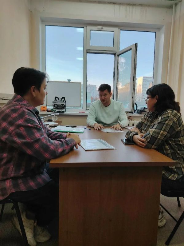 Депутаты Городской Думы продолжают серию личных приёмов горожан Депутаты Городской Думы продолжают серию личных приёмов горожан