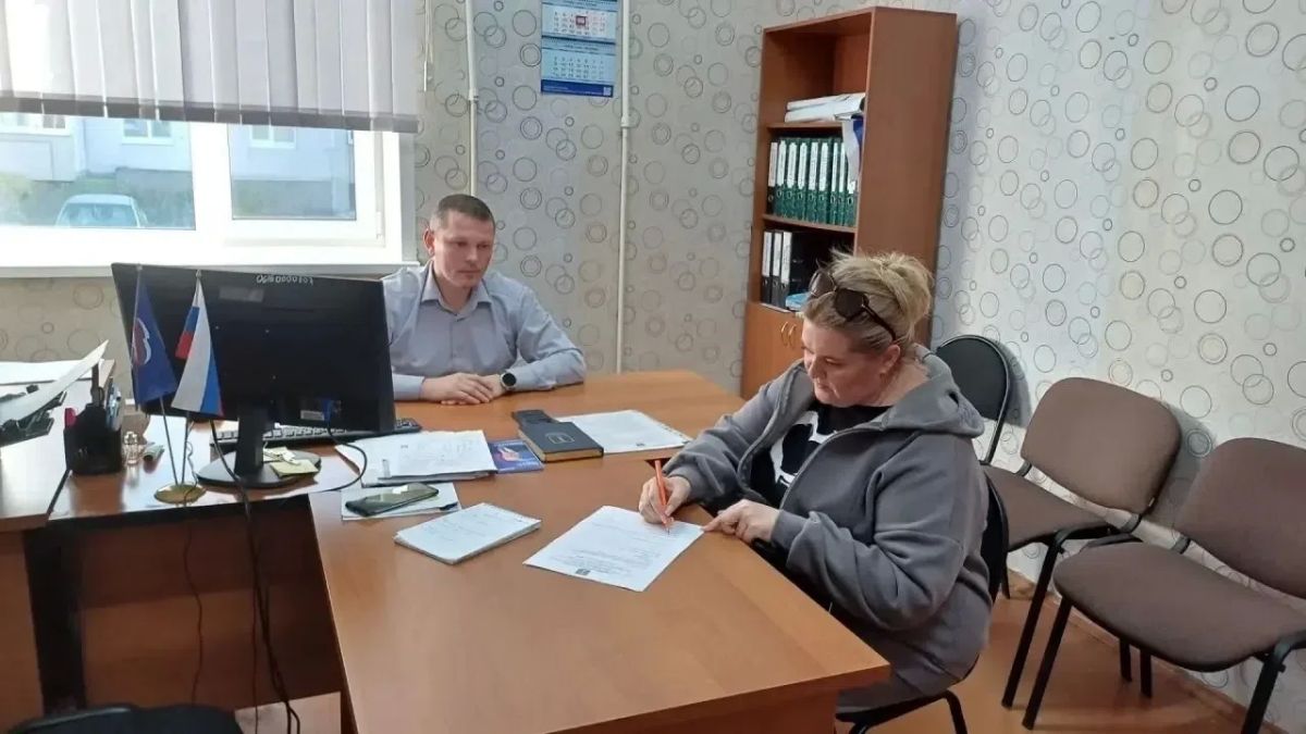 Депутаты Городской Думы продолжают серию личных приёмов горожан Депутаты Городской Думы продолжают серию личных приёмов горожан