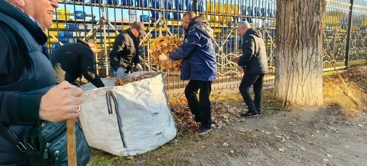 В преддверии Дня народного единства в Ульяновске прошла санитарная пятница В преддверии Дня народного единства в Ульяновске прошла санитарная пятница