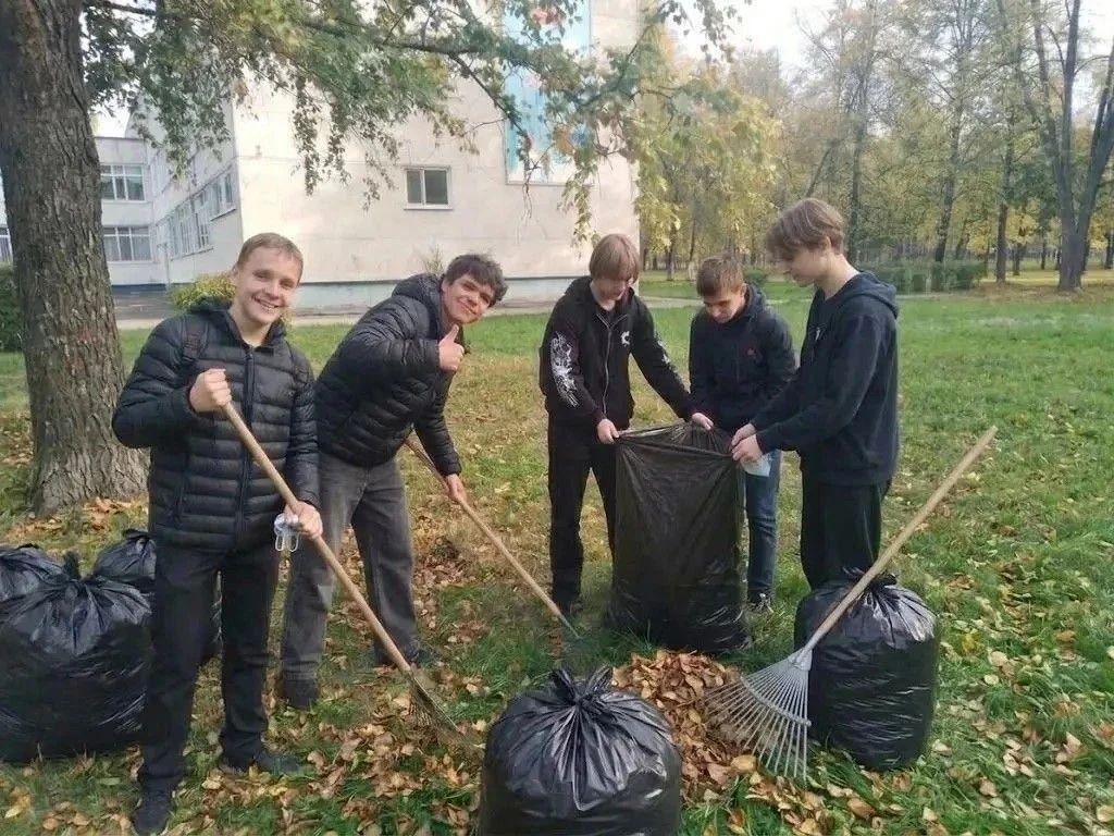 В преддверии Дня народного единства в Ульяновске прошла санитарная пятница В преддверии Дня народного единства в Ульяновске прошла санитарная пятница